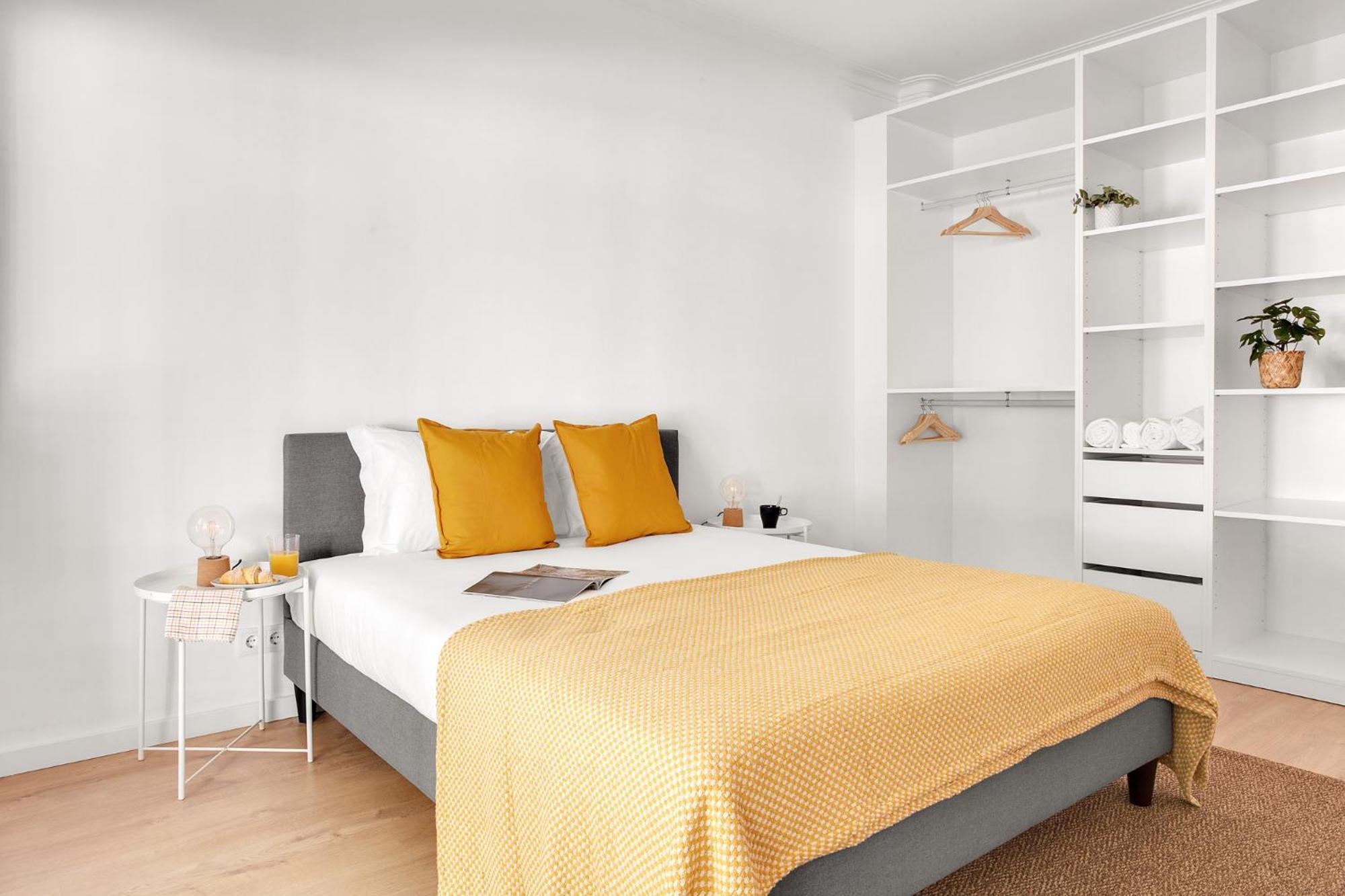 Apartment Bright In - 3 Bedrooms *